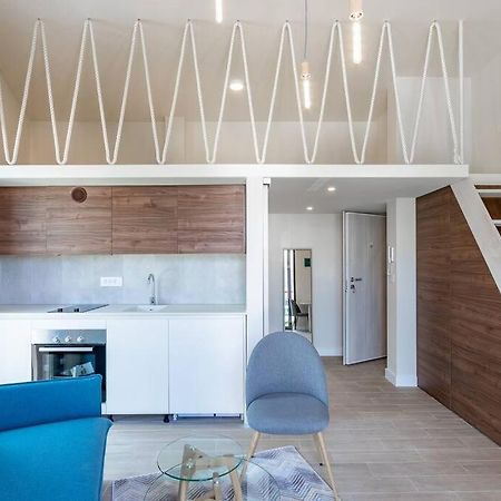 Mini Condos 13 D1 - Modern Studio With Mezzanine ติวัต ภายนอก รูปภาพ