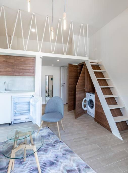 Mini Condos 13 D1 - Modern Studio With Mezzanine ติวัต ภายนอก รูปภาพ